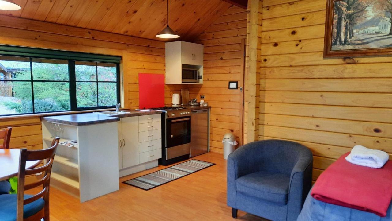 Central Chalets Ltd อเล็กซานดรา ภายนอก รูปภาพ